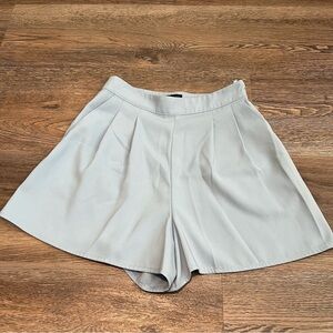 Top Shop Women's Baby Blue Pleated Shorts High Waist Size 2
